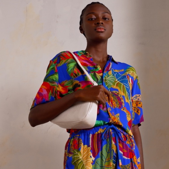 Farm Rio unisex banana parrot Manuelly Mixed Print Shirt button down sz large L - Picture 2 of 9